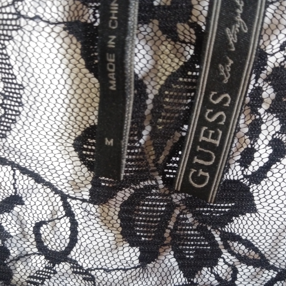Guess sweater lace dress size medium - Picture 5 of 5